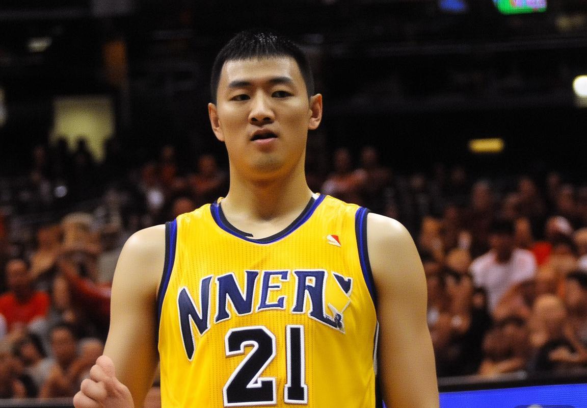 07年NBA马刺猛龙经典对决：影响深远的篮球传奇(图4)